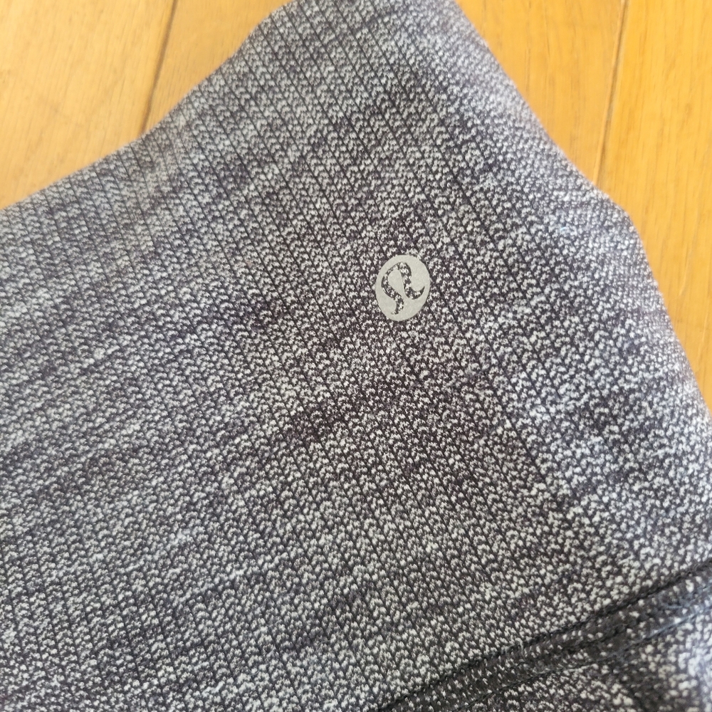 Lululemon Gray High-Waisted Leggings